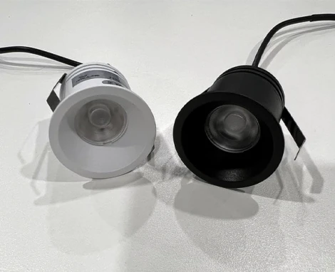 Встраиваемый светильник под гипсокартон Italline DL 3027 white (LED, 220V, круглые)