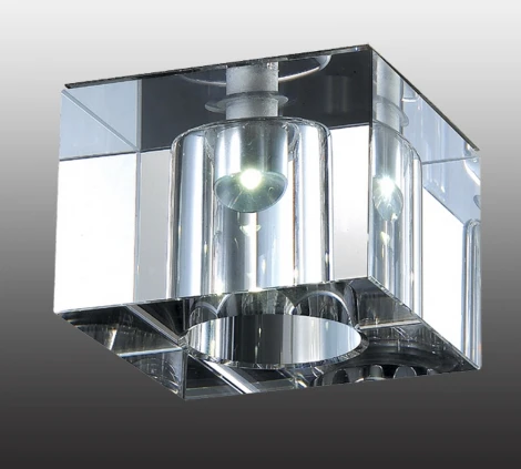 Встраиваемый точечный светильник Novotech Cubic-Led 357013