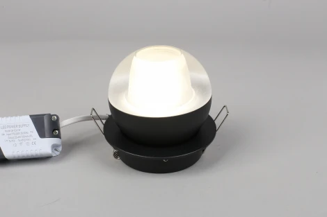 Встраиваемый точечный светильник Omnilux Mantova OML-103019-08 (LED, 220V, шар)