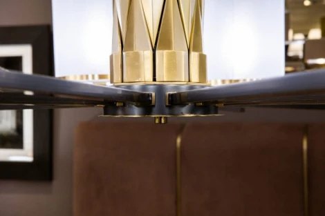 Подвесная люстра L'Arte Luce Flaire L31412 brass, black, white shade (220V, на цепи)