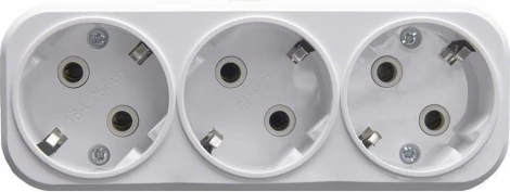 Разветвитель на 3 гнезда с заземлением (белый) Stekker 39024