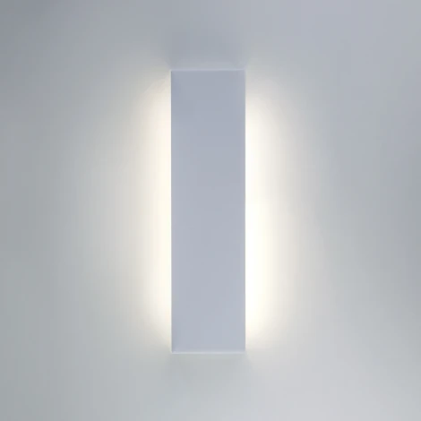 Настенный светильник Eurosvet Straight 40131/1 LED белый 18W