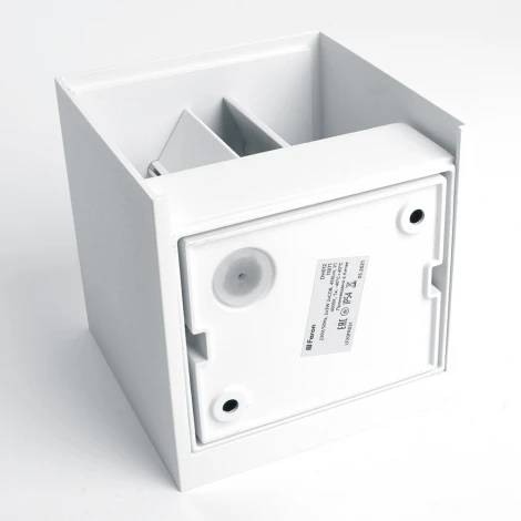 Настенный уличный светильник светодиодный Feron Майами 48097 DH012, 2*3W, 450Lm, 3000K, белый (220V, IP54)