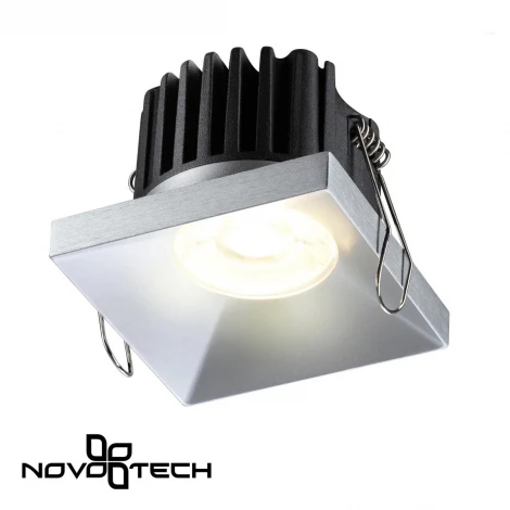 Встраиваемый точечный светильник Novotech Metis 358483