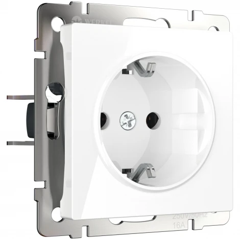 Розетка с заземлением и шторками (белый) Werkel W1171101 (a051139)