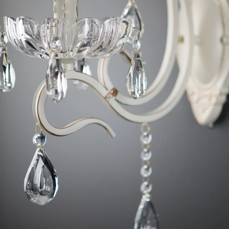Бра Eurosvet 12205 12205/1 белый (хрусталь Strotskis, подвески, подсвечник, свеча)
