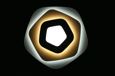 Настенный светильник светодиодный Avola OML-07701-30 (220V)