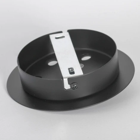 Потолочная люстра на штанге Lussole Greensboro LSP-8820 (220V, IP21)