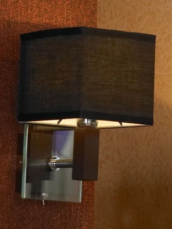 Бра Lussole Montone LSF-2571-01 (220V, куб, IP21)