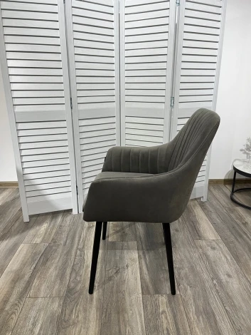 Стул M-City Роден Premier 25 Серый, велюр / черный каркас