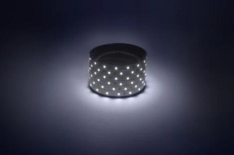 Светодиодная лента 12V 5м белый холодный ЭРА KU-2835AD-60D-W