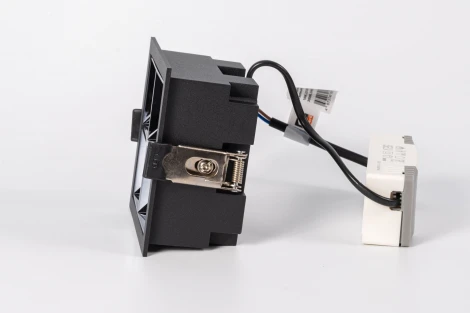 Точечный встраиваемый светодиодный светильник XL003-4T(W) Fiberli Xl003 12130306 (220V)