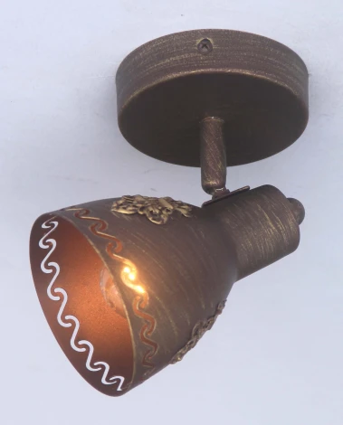 Спот Favourite Martos 1799-1W