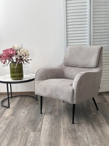 Кресло M-City MAGDA Cato-16 серый, ткань / черный каркас