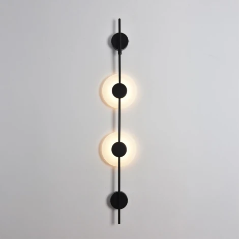 Настененый светильник Lumion Eca 8372/16WL черный/белый, металл/акрил LED 16W 3000/4000/6000K 220V