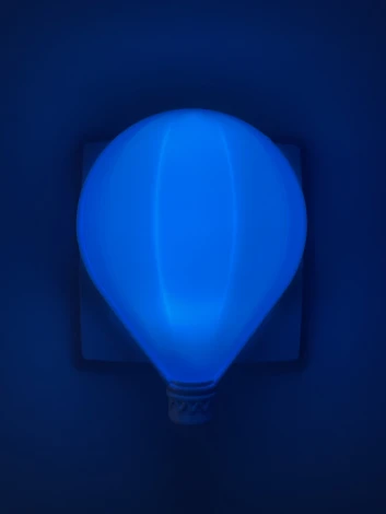 Ночник светодиодный с датчиком освещенности ЭРА NN-607-LS-BU