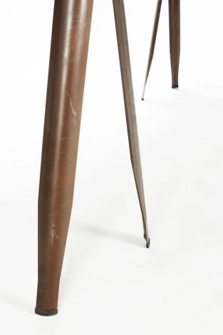 Обеденный стол Daphne Oldwood Cosmo