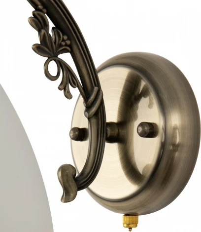 Бра с выключателем Arte Milano AM341837 341837/1W AB (220V)