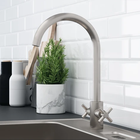 Смеситель Damixa RedBlu Neo Classic 280000000 для кухонной мойки