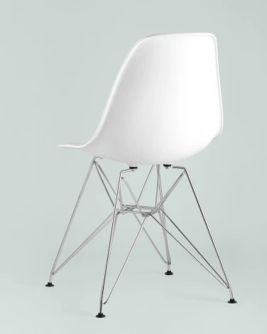 Стул Stool Group Eames DSR белый УТ000005433