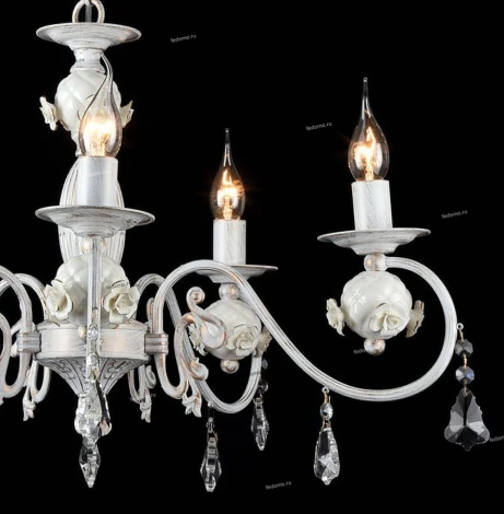 Подвесная люстра Maytoni Faberge ARM218-05-W