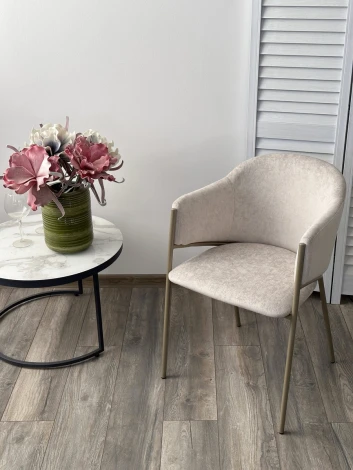 Стул ДИЛЛ, цвет RAIN 8 слоновая кость, велюр / шампань каркас М-City (арт.688М05849)