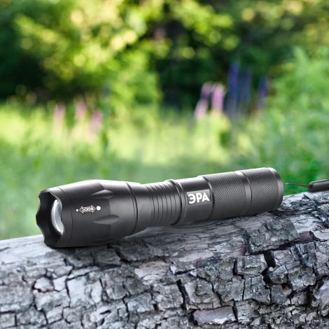 Ручной фонарь светодиодный на батарейках ЭРА UB-601 UB-601