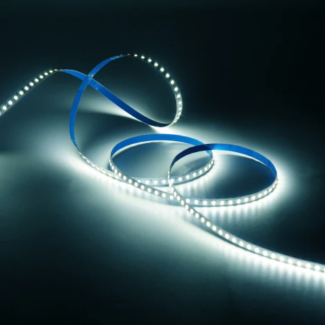 Светодиодная лента Gauss Basic BT071 LED 2835/120 12V 12W/m 1200lm/m 4000K 8mm IP65 5m