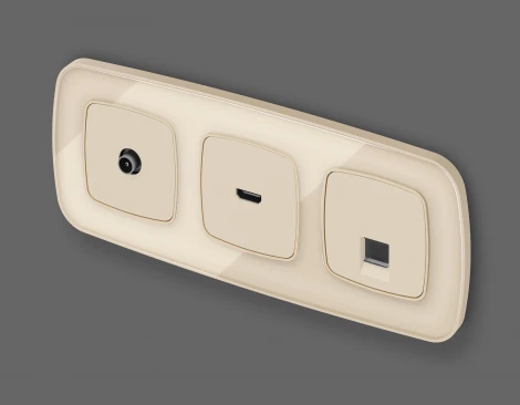 Комплект механизма Ethernet RJ-45 розетки экранированной с автоматической защитной шторкой встраиваемый (бежевый матовый) Ambrella Volt QUANT MO332005
