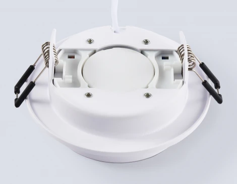 Светильник встраиваемый IP44 Ambrella Techno Spot TN6733