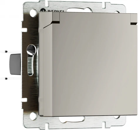 Розетка с заземлением, шторками и защит. крышкой (дымчатый) Werkel W1271204