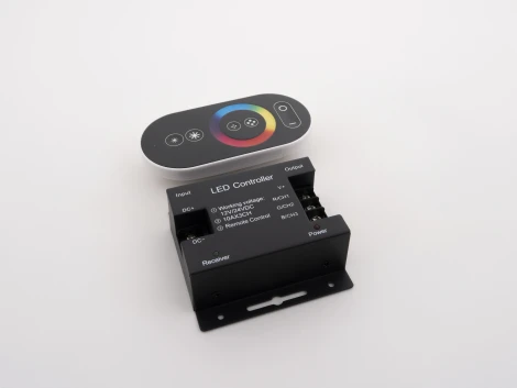Контроллер с пультом RGB 30A LEDS POWER 003764