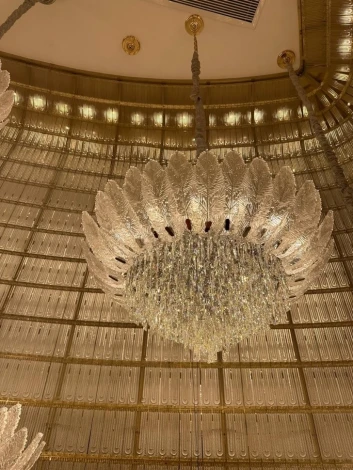 Подвесная люстра Fluorite Florens FL1056-26P (220V, хрусталь, на цепи)