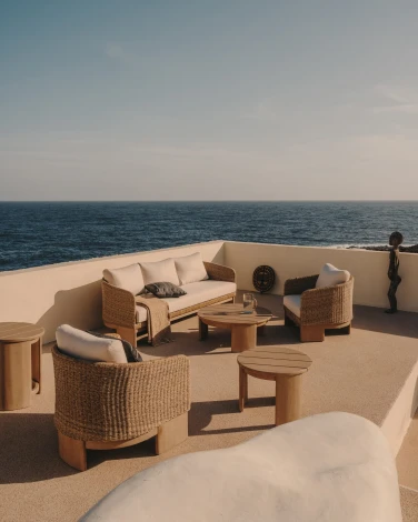 Кресло Xoriguer из искусственного ротанга и 100% массива эвкалипта La Forma (ex Julia Grup) арт.191752