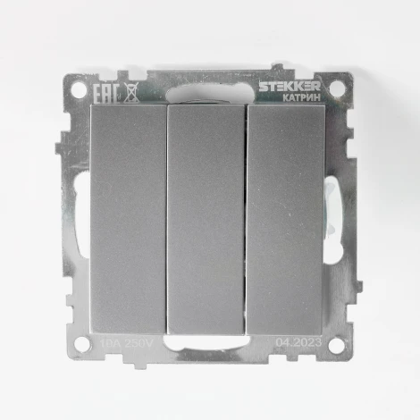 Выключатель трехклавишный (серебро) Stekker Катрин 49173