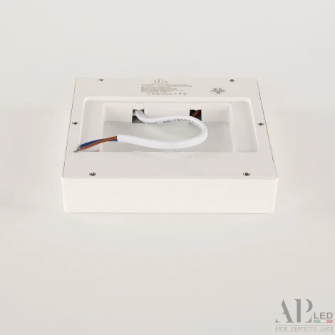 Точечный светильник накладной APL LED Ingrid 3322.LDF6004M/6W/6K (220V, IP40)