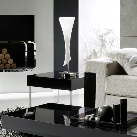 Интерьерная настольная лампа Mantra Zack 0774