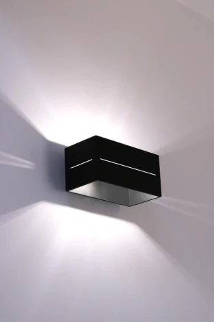 Настенный светильник Lampex Quado PRO 689/KB CZA