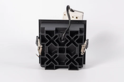 Точечный встраиваемый светодиодный светильник XL003-4T Fiberli Xl003 12130303 (220V)