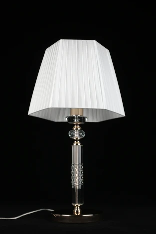 Интерьерная настольная лампа Aployt Silvian APL.719.04.01 (220V, выключатель)