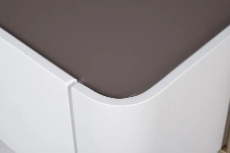 Тумбочка светлая с металл. каркасом 58*40*55см Garda Decor арт.77IP-20863