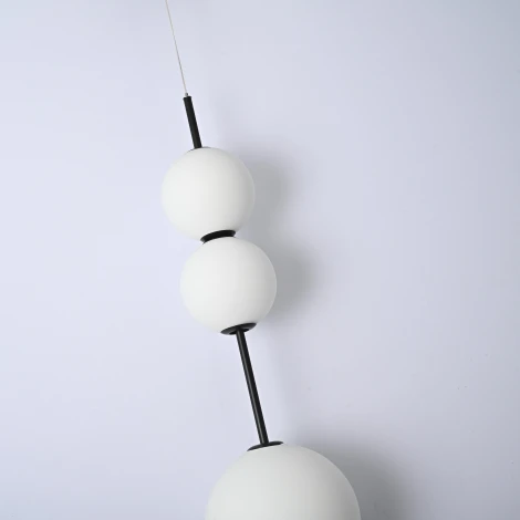 Подвесной светильник White Beads Pendant B D40 By ImperiumLoft 40.2133-0 (LED, 220V, на проводе, шарики)