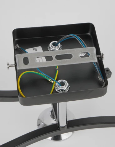 Потолочная люстра на штанге Мелодия Света 000061926