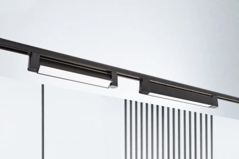 Трековый светильник однофазный 20W 220V Italline IT08-8029 black 4000K (LED)