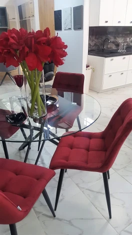 Обеденный стул M-City CHIC G062-36 бургунди, велюр