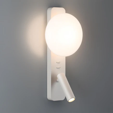 Настенный светильник для чтения со спотом Odeon Light Albergo 7049/5WL металл/акрил белый IP20 LED 1*5W (220V, выключатель)