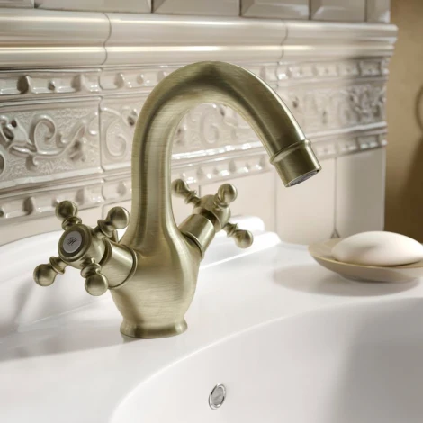 Смеситель Iddis Sam SAMBR00i01 для раковины