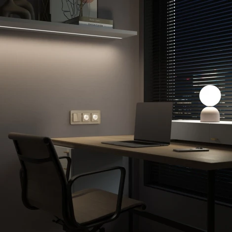 Розетка с подсветкой и датчиком освещенности (айвори матовый) Werkel W1171462 (a069610)