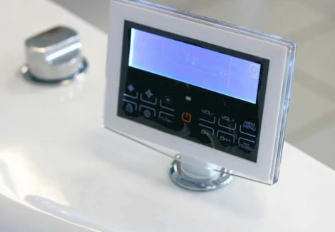 Акриловая ванна Gemy G9066 II K L