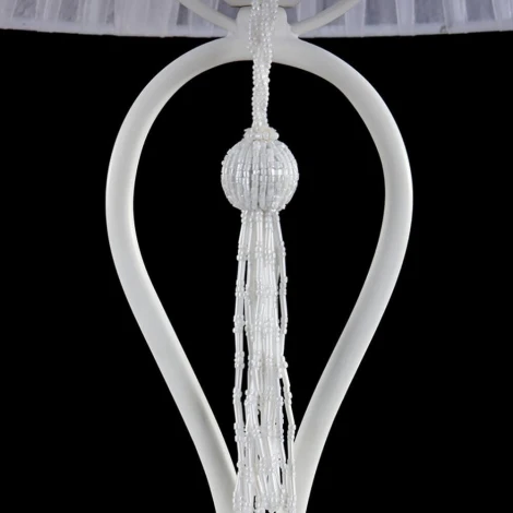 Интерьерная настольная лампа Maytoni Cella ARM031-11-W